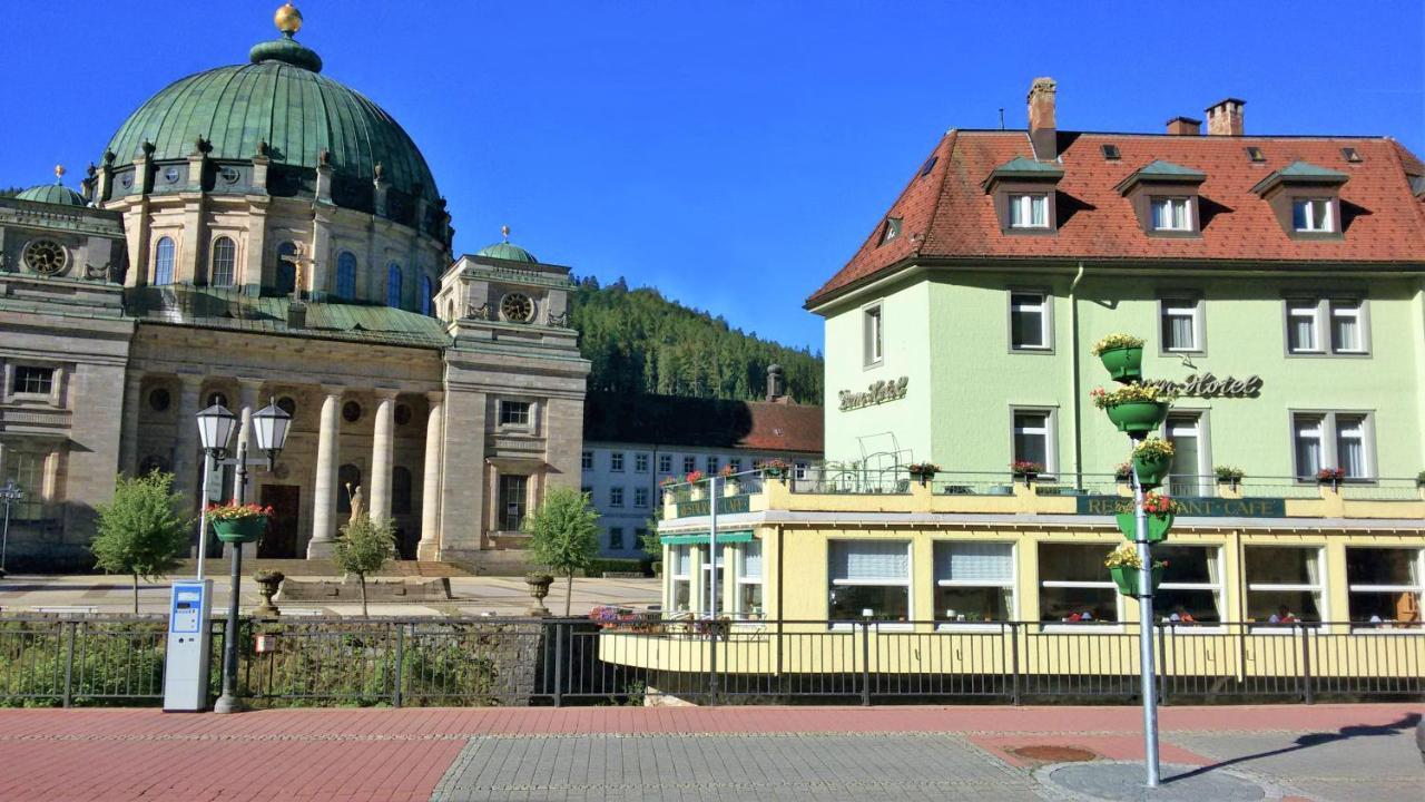 Dom-Hotel St. Blasien Exterior photo