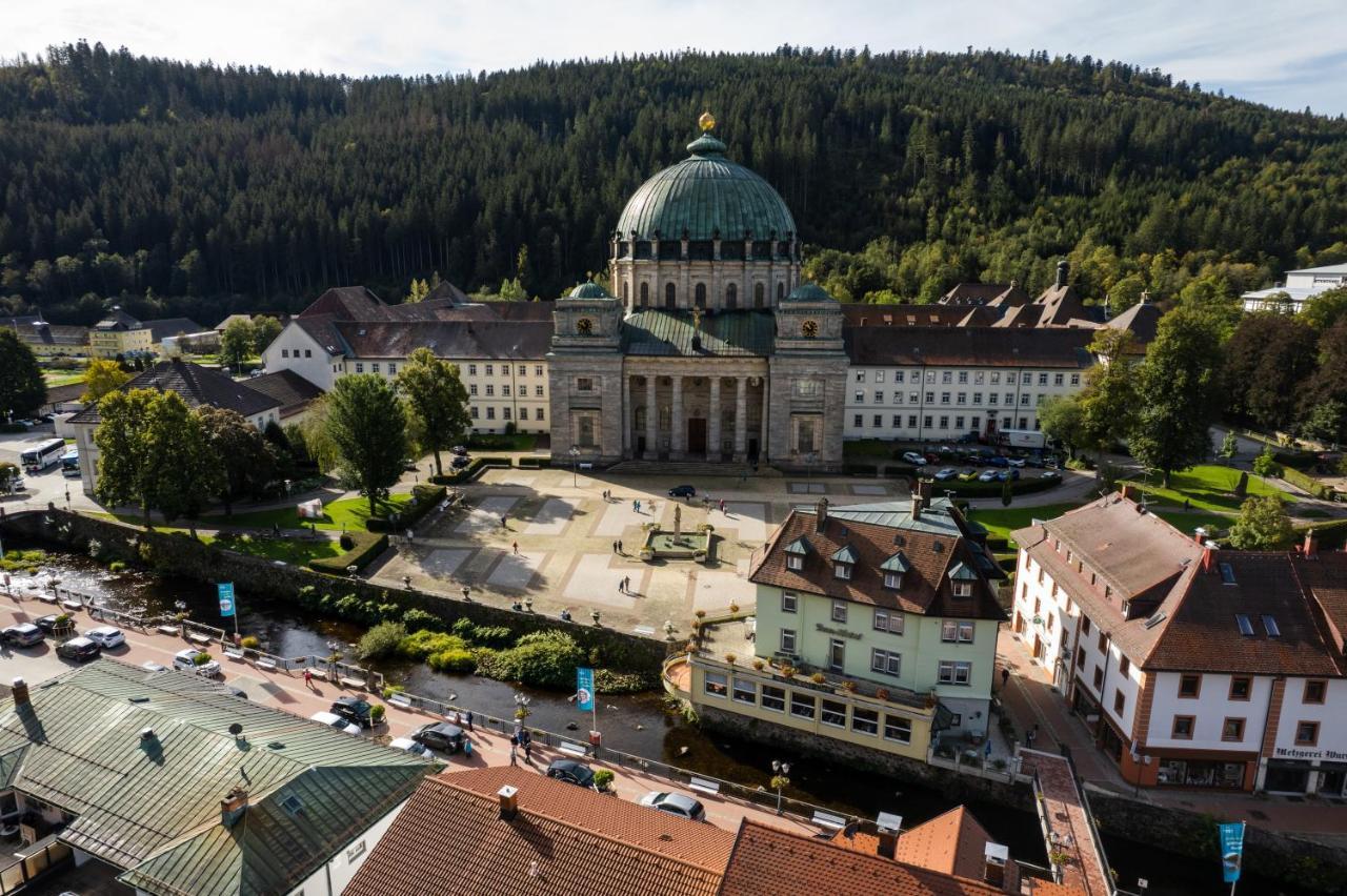 Dom-Hotel St. Blasien Exterior photo